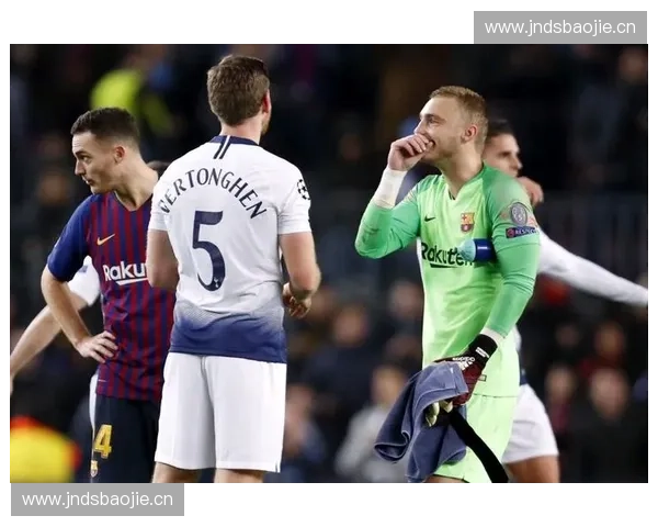 欧冠直播版权竞争加剧 各大平台争夺独家转播权背后动因揭秘 欧冠直播版权竞争加剧 各大平台争夺独家转播权背后动因揭秘