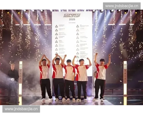 CF官方赛事全新升级打造电竞巅峰对决激情呈现竞技新纪元